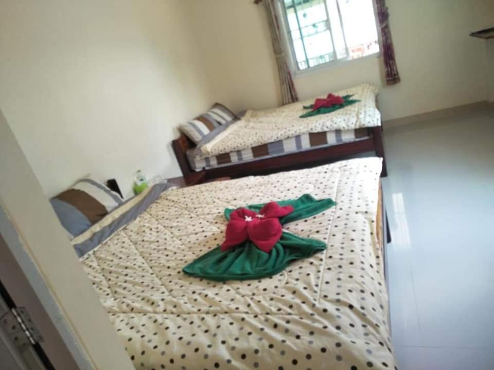 Baan Dongsak River View Szangkhlaburi Kültér fotó